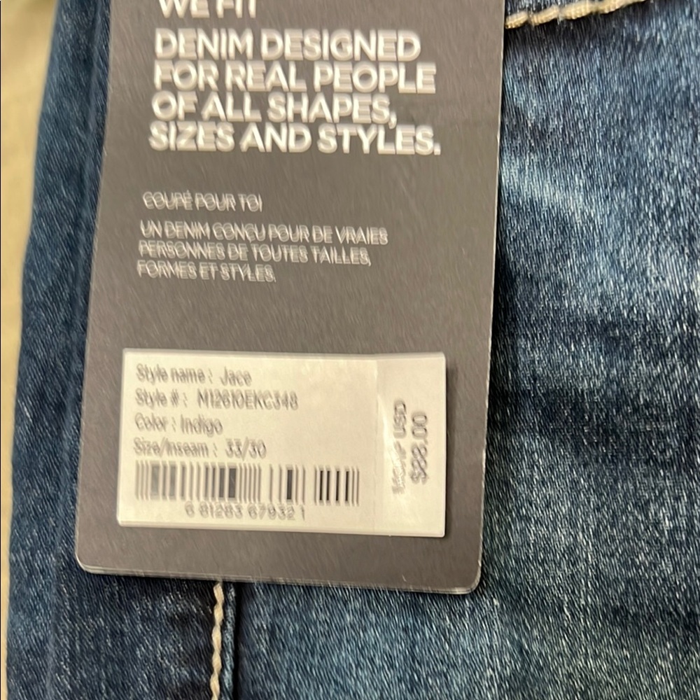 Silver Jeans - Picture 2 of 10
